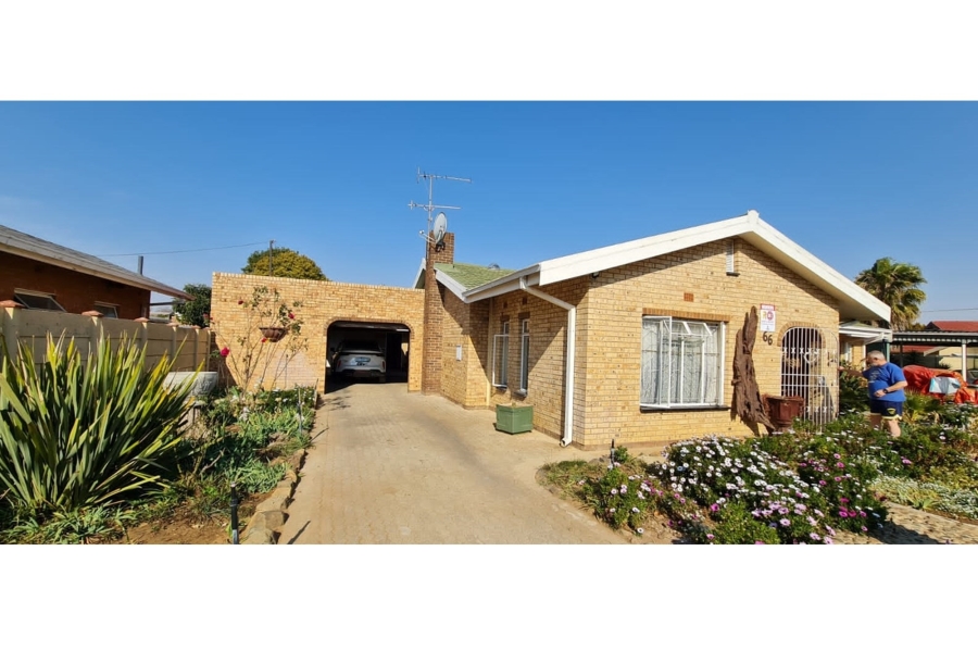 3 Bedroom Property for Sale in Naudeville Free State